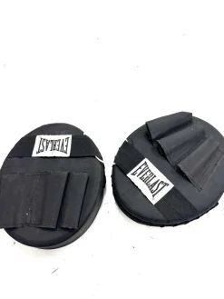 Used Everlast Boxing Pads Black