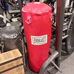 Used Everlast 100LB HEAVY BAG Boxing Heavy Bag Red 80 lb
