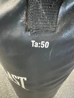 Used Everlast TA.50 Boxing Heavy Bag Black 50 lb