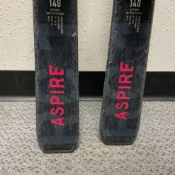 Used Fischer ASPIRE LITE Girls DH Ski/Binding Black 140 cm
