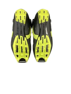 Used Fischer Mens NNN XC Ski Boots Black M 08 / W 08.5-09