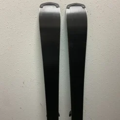 Used Fischer RANGER Boys DH Ski/Binding Teal 140 cm