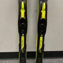 Used Fischer SPRINT CROWN Boys XC Ski/Binding Black And Optic Yellow 110 cm
