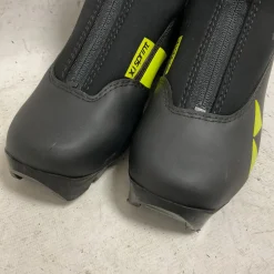 Used Fischer XJ SPRINT Boys NNN XC Ski Boots Black W 05-05.5 / JR 03.5-04