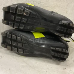 Used Fischer XJ SPRINT Boys NNN XC Ski Boots Black W 05-05.5 / JR 03.5-04