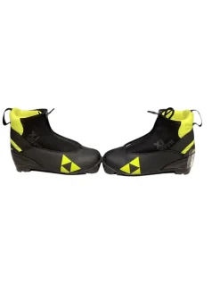 Used Fischer XJ SPRINT Boys NNN XC Ski Boots Black JR-01