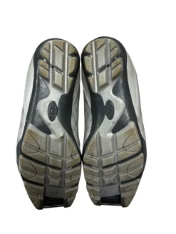 Used Fisher Womens NNN XC Ski Boots Grey M 07-07.5 / W 08-08.5