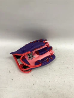 Used Franklin AIR TECH RH Throw Fastpitch Gloves Pink 8"