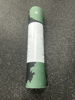 Used Gaiam Yoga Mat Green