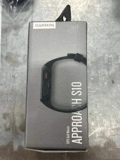 Used Garmin APPROACH S10 Field Equipment