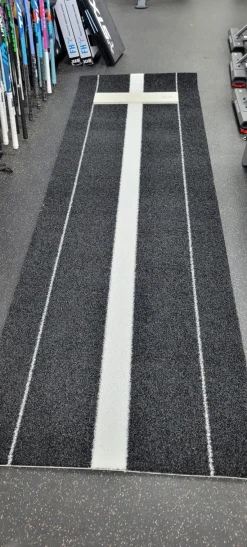 Used GARVEY 10X3 FT FASTPITCH MAT Field Equipment