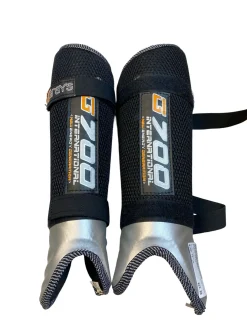 Used Grays G700 FH Shin Guards Black 15"