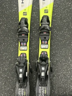 Used Head SUPER SHAPE TEAM Boys DH Ski/Binding Yellow 77 cm