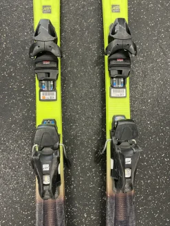 Used Head SUPER SHAPE TEAM Boys DH Ski/Binding Yellow 127 cm