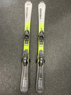 Used Head SUPER SHAPE TEAM Boys DH Ski/Binding Yellow 127 cm