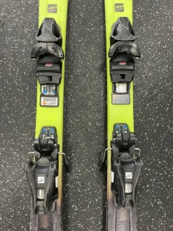 Used Head SUPER SHAPE TEAM Boys DH Ski/Binding Yellow 117 cm