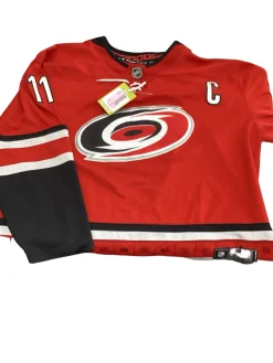 Used Hockey Uniform Red 3X