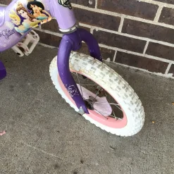 Used Huffy PRINCESS GLITTER 12IN TRAINING BIKE Training Wheel Bike Girls Purple 12"