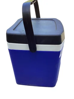 Used Igloo Camping Accessory
