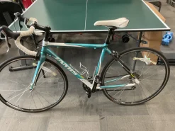 Used Jamis VENTURA RACE Road Bike Womens Teal 50-52cm - SM Frame