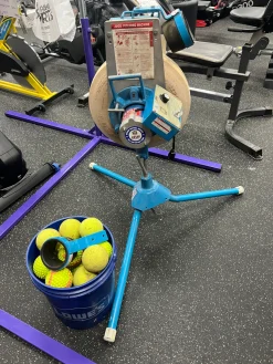 Used Jugs JUGS JR BB/SB Pitching Machine