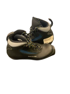 Used Karhu Boys SNS XC Ski Boots Black JR-01