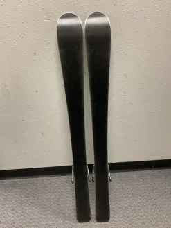 Used K2 LUV BUG Girls DH Ski/Binding White 112 cm