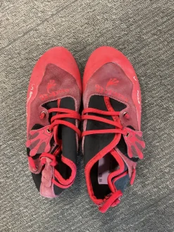Used La Sportiva Climbing Shoes Junior 02