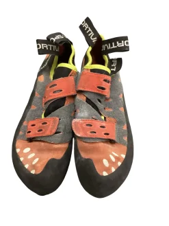 Used La Sportiva Climbing Shoes Senior 5