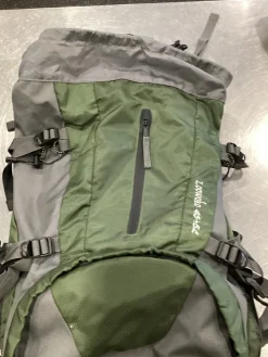 Used LOOWOKO HIKING BAG Other Climbing Gear Green