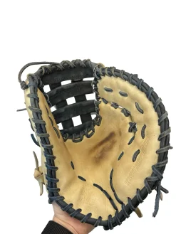 Used Marucci CYPRESS BB/SB First Base RH Throw Tan 13