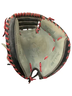 Used Marucci S TYPE CADDO CD3100Y BB/SB Catchers RH Throw Black 31"