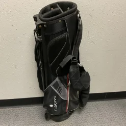 Used Maxfli VARSITY Teen Stand Bag Black And Red