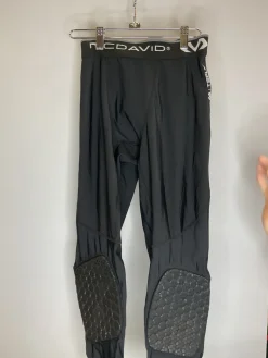 Used McDavid Athletic Capris M SM