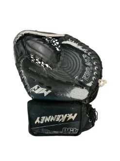 Used MCKENNEY 450 Junior Goalie Catcher Black