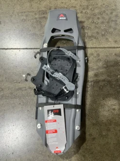 Used MSR Snowshoes Mens Grey 22"