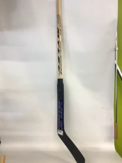 Used Mylec MYLEC GOALIE STICK PENS FOUND Youth Goalie Stick 24"