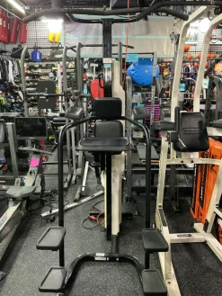 Used Nautilus GRAVITRON Power Tower