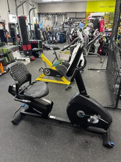 Used Nautilus R616 Recumbent Bike