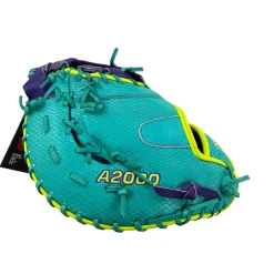 Used NEVER USED WILSON A2000 1612 BB/SB First Base Mitt RH Throw Purple 12