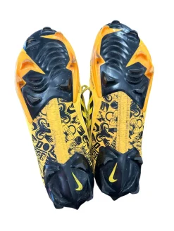 Used Nike Adult FB Cleats Yellow Senior 12