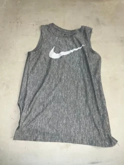 Used Nike MD Sleeveless Tops
