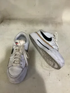 Used Nike Running/X-Train Shoes W