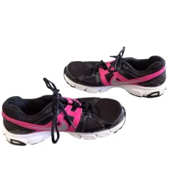 Used Nike Running/X-Train Shoes W