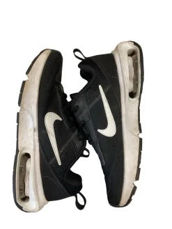 Used Nike Running/X-Train Shoes Y