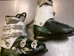 Used Nordica CRUISE Womens DH Ski Boot White 265 MP - M08.5 - W09.5