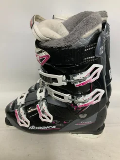 Used Nordica CRUISE 75W Womens DH Ski Boot Black 270 MP - M09 - W10