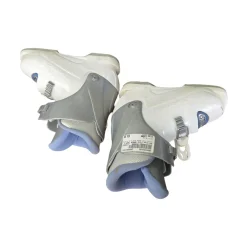 Used Nordica FIVE ARROW TEAM 2 JR 18.5 SKI BOOTS Girls DH Ski Boot White 185 MP - Y12