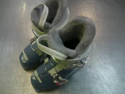 Used Nordica SPEED MACHINE Girls DH Ski Boot White 180 MP - Y11