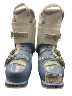 Used Nordica SPEED MACHINE 3 SZ 22.5 Girls DH Ski Boot White And Carolina Blue 225 MP - J04.5 - W5.5
